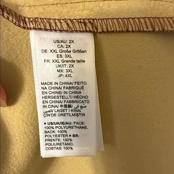 Elegant Burgundy Sleeveless Dress - Picture 6 of 9